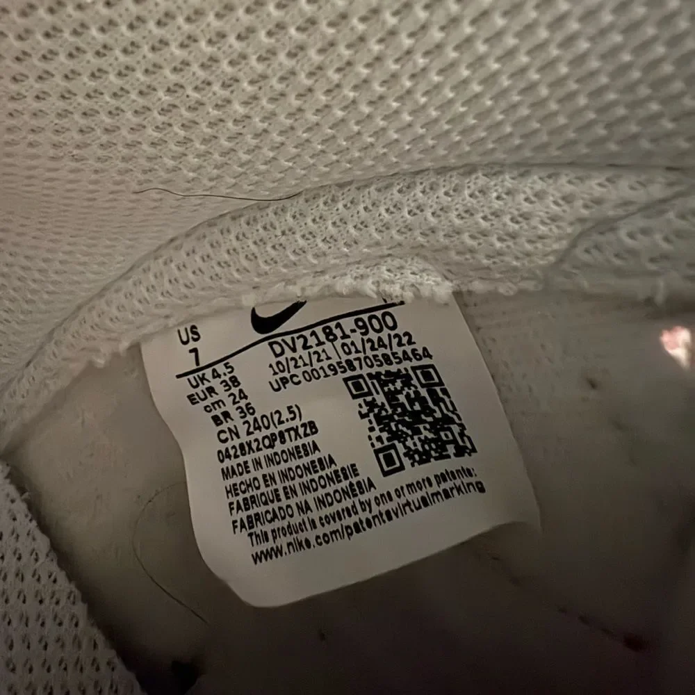 Nike womens size